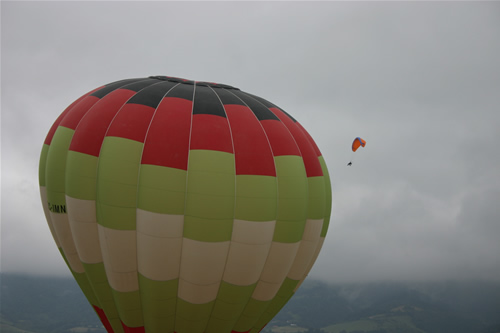 La imagen http://www.parapente.net/res/eventos/IMG_2087.jpg no puede mostrarse porque contiene errores.