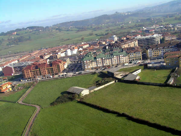 PC100598.JPG