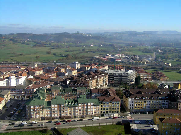 PC100599.JPG