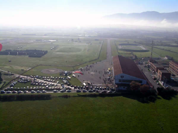 PC100606.JPG